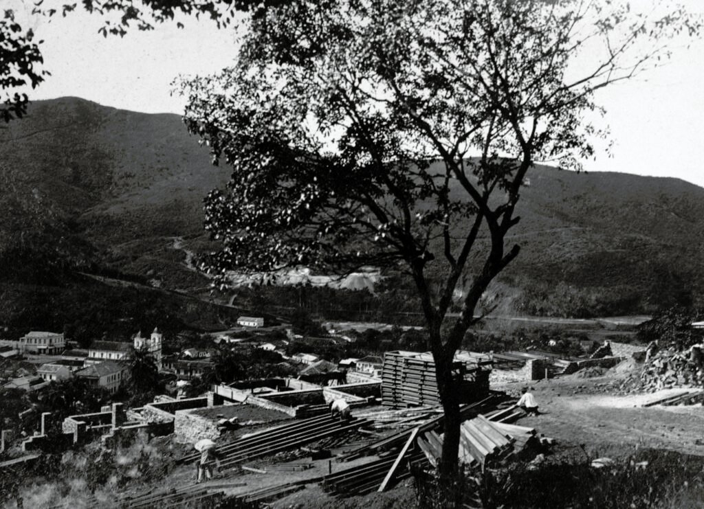 Construção de casas do Bairro Vila Operária2