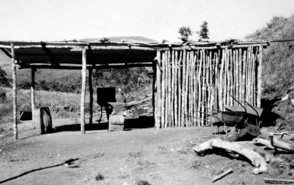 Rancho improvisado por garimpeiros