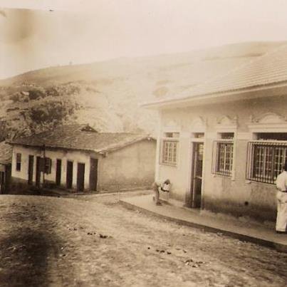 Rua Bias Fortes esquina com a Rua Scotti 1939